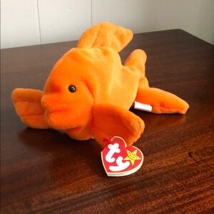 1993 Retired Ty Beanie Baby “Goldie” the Gold Fish
EXCELLENT CONDITION